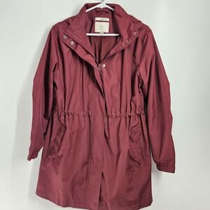 A New Day Women's Size MEDIUM Red/Burgundy Water Resistant Hooded‎ Jacket